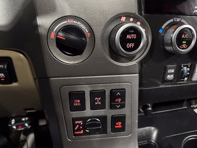 Used 2015 Toyota Sequoia Platinum AWD/4WD image 15