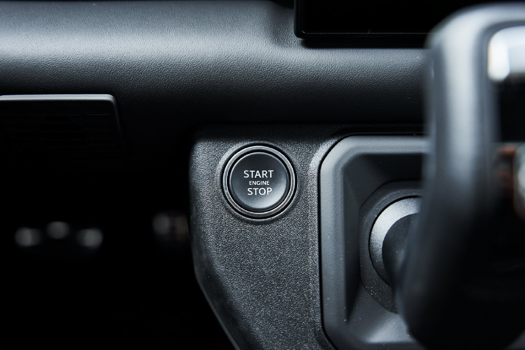 Used 2023 Land Rover Defender 110 X AWD/4WD image 71