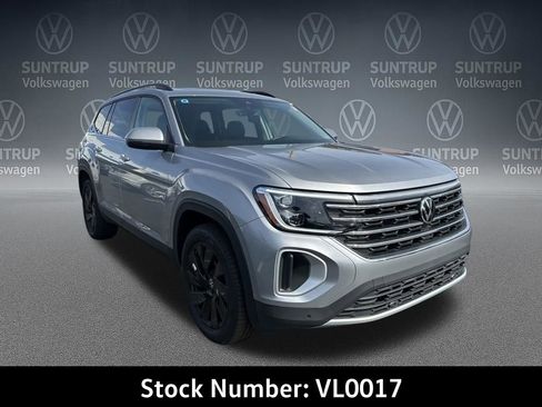 New 2025 Volkswagen Atlas SE image 7