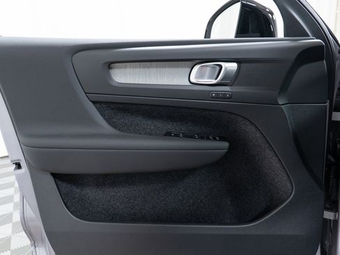 New 2026 Volvo XC40 B5 Plus w/ Protection Package Premier image 11