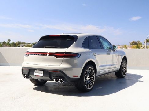 New 2026 Porsche Macan AWD/4WD image 9