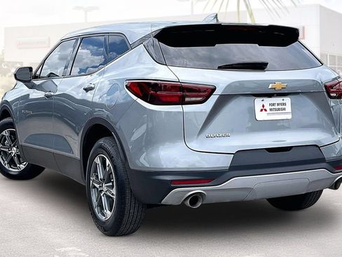 Used 2025 Chevrolet Blazer LT FWD image 29
