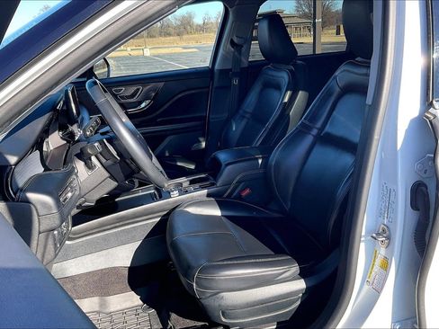 Used 2021 Lincoln Corsair FWD image 7