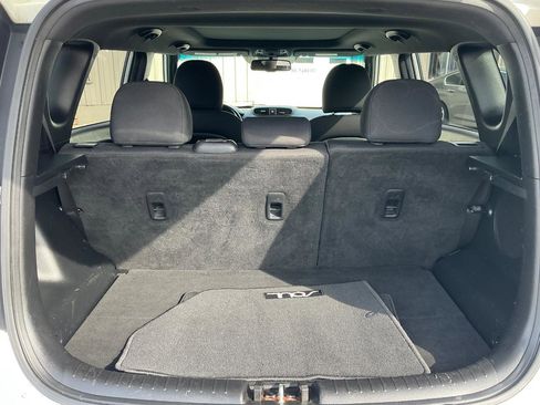 Used 2014 Kia Soul ! w/ Sun & Sound Package image 12