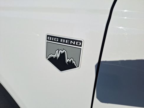 Used 2023 Ford Bronco Big Bend image 13