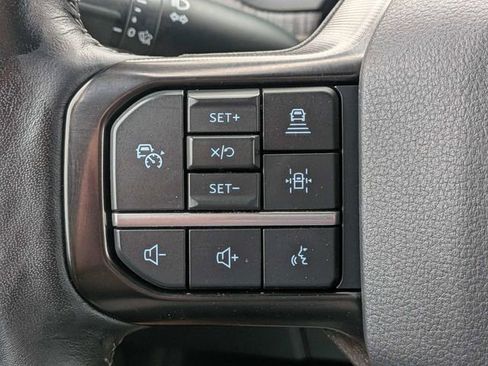 Used 2023 Ford F150 Platinum image 29