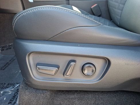 Certified 2025 Toyota 4Runner TRD Sport Premium AWD/4WD image 15