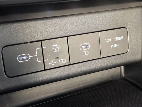Used 2025 Hyundai Sonata SEL FWD image 19