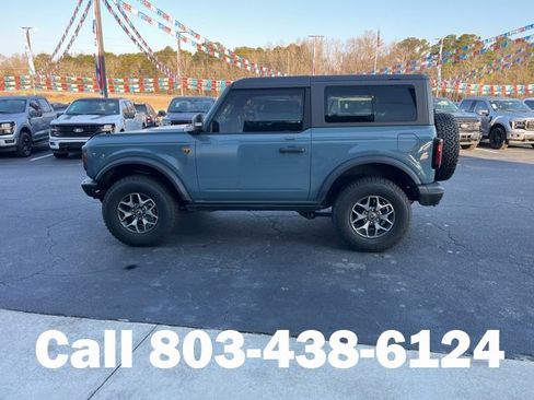 Used 2022 Ford Bronco Badlands image 31
