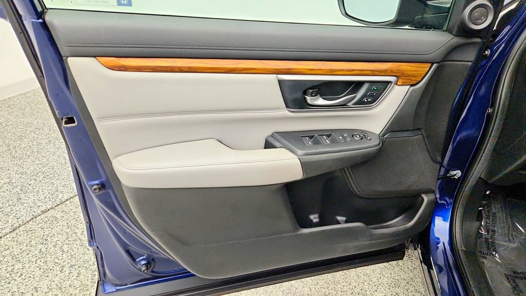 Used 2017 Honda CR-V EX-L image 11