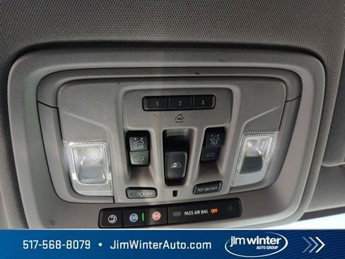 Used 2023 GMC Sierra 1500 Denali AWD/4WD image 25