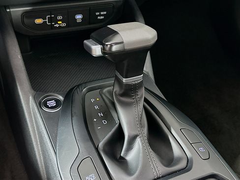 Used 2025 Kia K4 FWD image 24