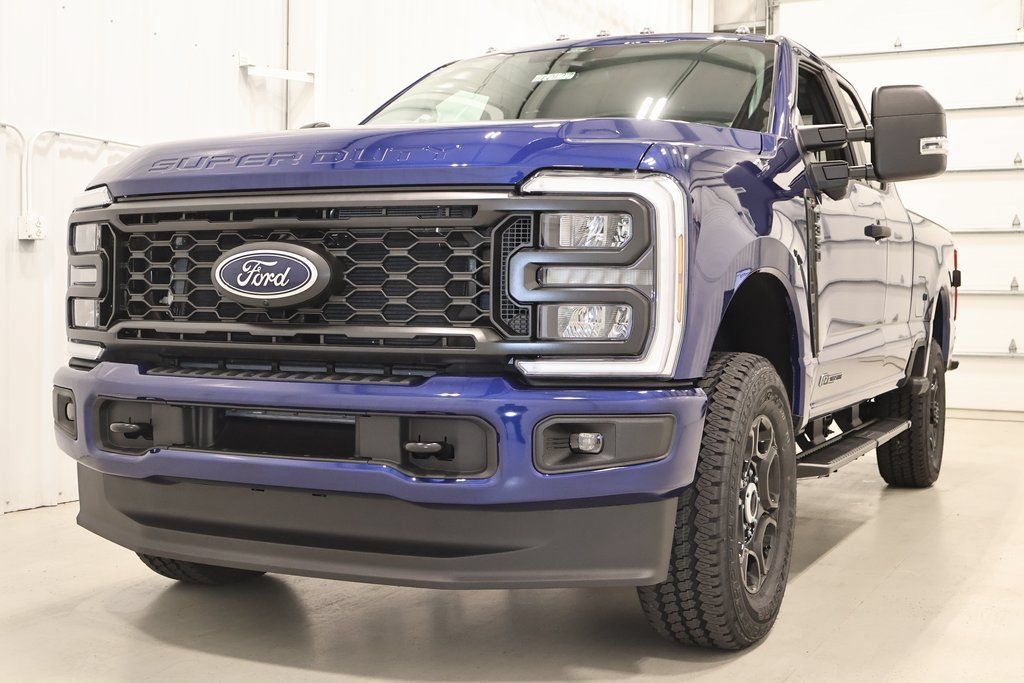 New 2026 Ford F350 XL w/ STX Appearance Package AWD/4WD image 4