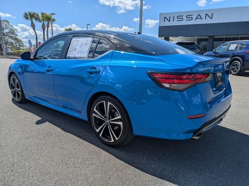 Certified 2023 Nissan Sentra SR w/ Electronics Package FWD image 6