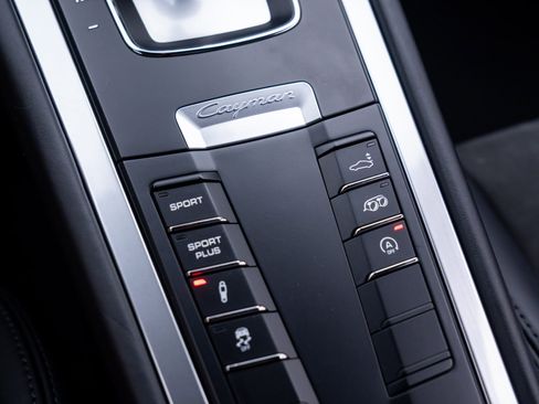 Certified 2015 Porsche Cayman GTS image 27