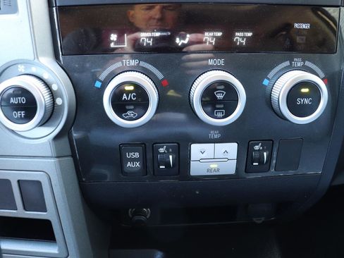 Used 2016 Toyota Sequoia Limited image 63