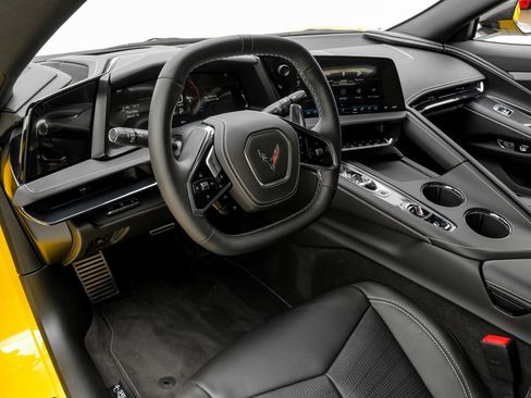 Used 2026 Chevrolet Corvette Stingray Preferred Conv w/ Stealth Interior Trim Package RWD image 6