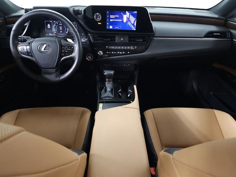 Certified 2024 Lexus ES 250 w/ Premium Package image 13