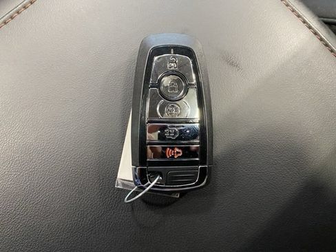 Certified 2024 Lincoln Aviator AWD w/ Premium Package image 28