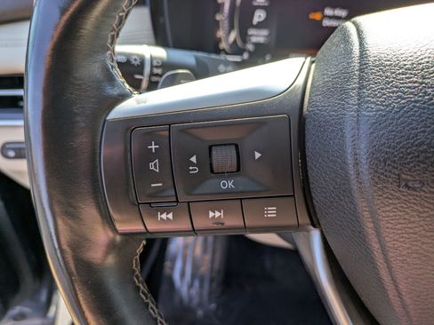Used 2023 INFINITI QX60 Sensory AWD/4WD image 18