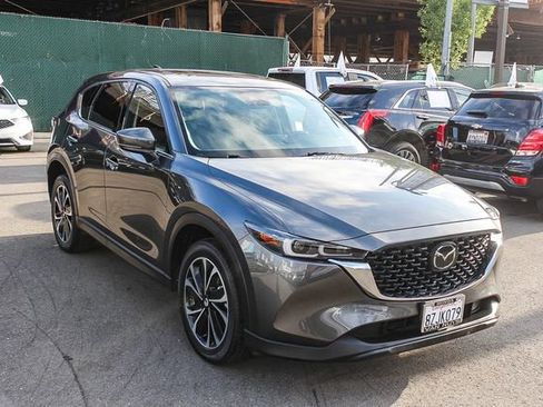 Used 2022 MAZDA CX-5 AWD 2.5 S w/ Premium Package image 3