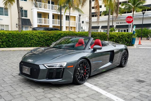 Used 2018 Audi R8 V10 AWD/4WD image 2