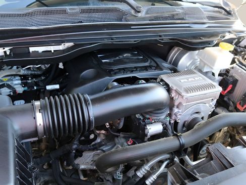 Used 2021 RAM 1500 Laramie w/ Sport Appearance Package RWD image 11