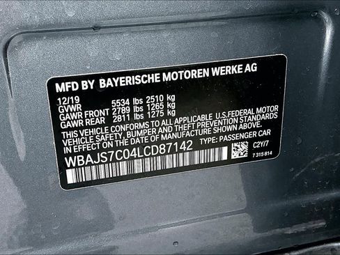 Used 2020 BMW M550i xDrive image 34