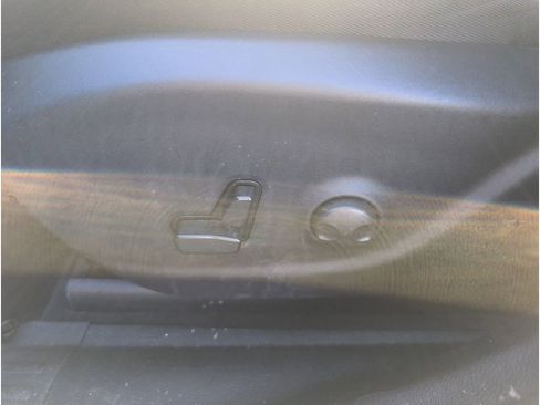 Used 2023 Jeep Cherokee Altitude Lux image 11