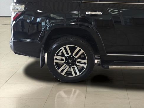 Used 2016 Toyota 4Runner Limited AWD/4WD image 31