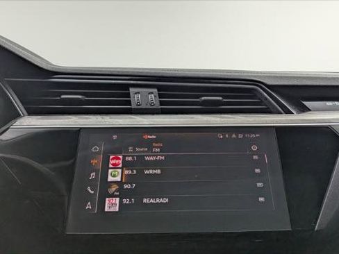 Used 2021 Audi e-tron Premium w/ Black Optic Package image 28