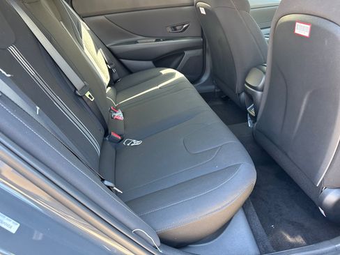 New 2025 Hyundai Elantra Sport image 15