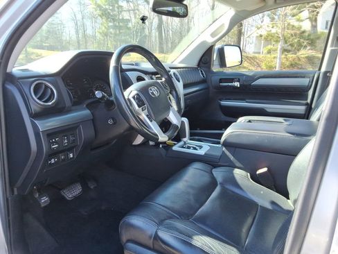 Used 2019 Toyota Tundra Platinum image 12
