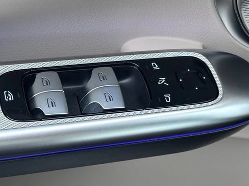 New 2026 Mercedes-Benz GLC 300 4MATIC image 35