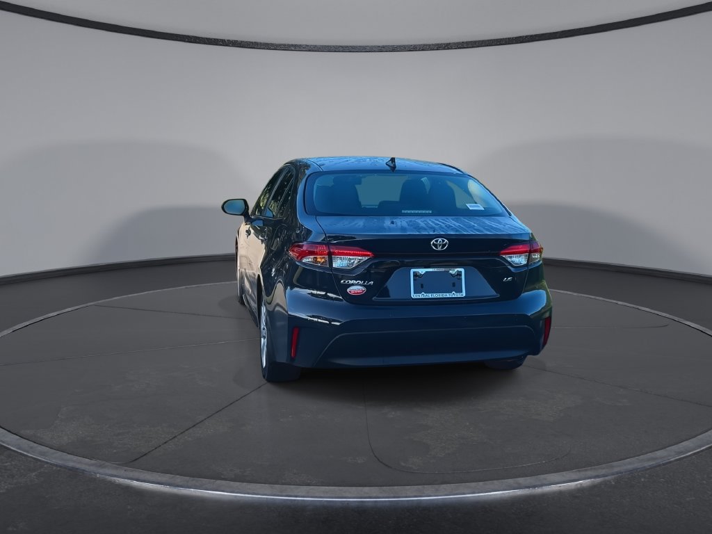 Used 2026 Toyota Corolla LE FWD image 7