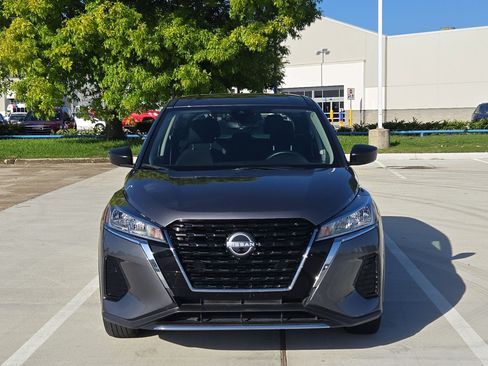 Used 2024 Nissan Kicks S w/ Interior Electronics Package FWD image 9