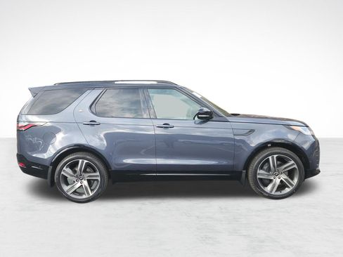 New 2026 Land Rover Discovery Limited Edition AWD/4WD image 7
