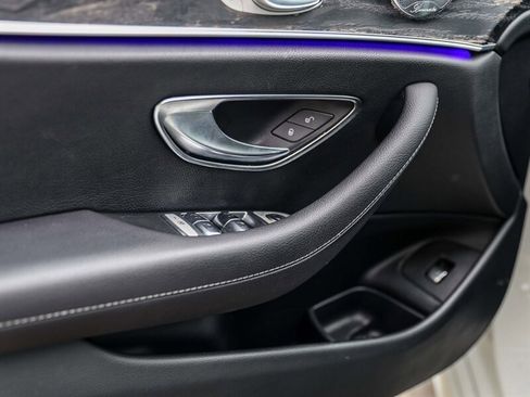 Used 2019 Mercedes-Benz E 300 image 26