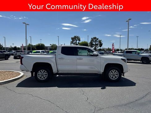 New 2026 Toyota Tacoma SR5 AWD/4WD image 2
