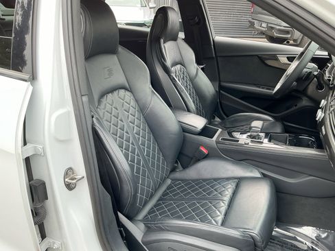 Used 2022 Audi S4 Premium Plus image 21