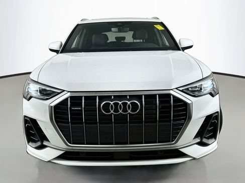 Used 2025 Audi Q3 2.0T Premium Plus w/ Premium Plus Package AWD/4WD image 2