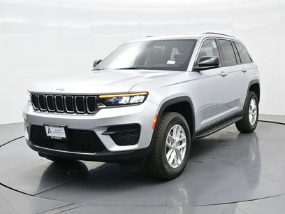 New 2025 Jeep Grand Cherokee Laredo X