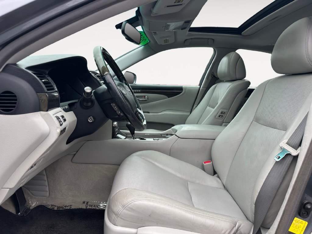 Used 2012 Lexus LS 460 AWD w/ Luxury Value Edition image 9