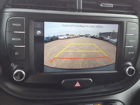 Certified 2023 Kia Soul LX w/ LX Technology Package image 18