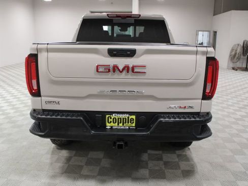 New 2026 GMC Sierra 1500 AT4X image 10