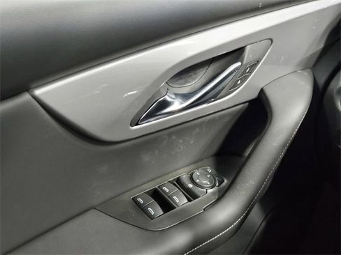 New 2025 Chevrolet Blazer LT w/ Driver Confidence Package image 23