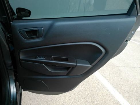 Used 2019 Ford Fiesta SE FWD image 19