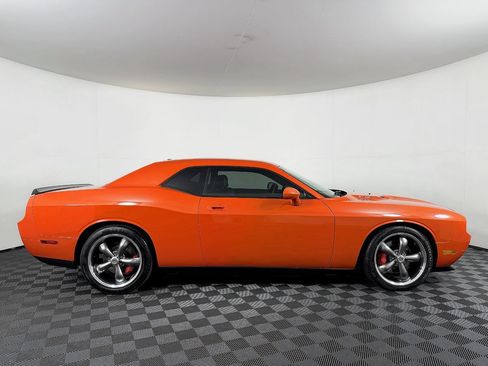 Used 2009 Dodge Challenger SRT8 w/ SRT Option Group II RWD image 7