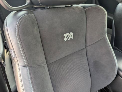 Used 2022 Dodge Challenger R/T Scat Pack RWD image 15