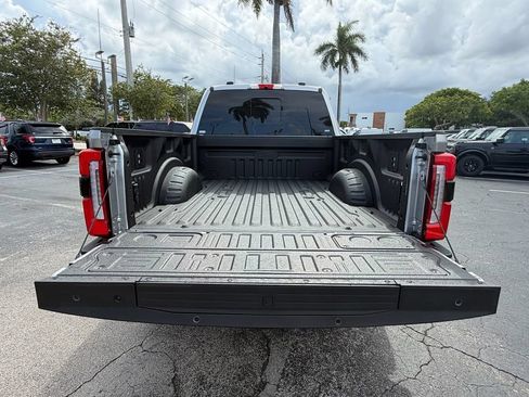 Used 2024 Ford F250 Limited w/ FX4 Off-Road Package AWD/4WD image 15